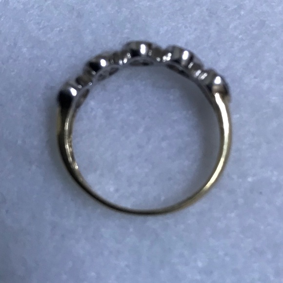 Solid 14K White and Yellow Gold Ring - Picture 2 of 6